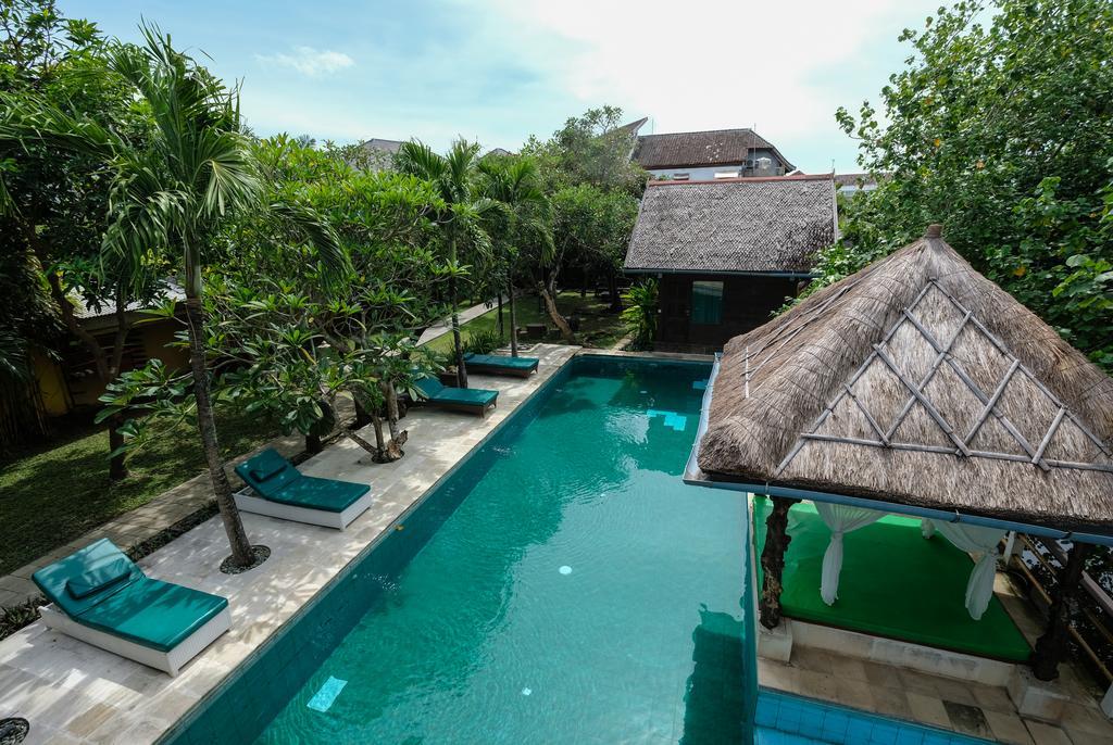 Easy Surf Dacha Hotel Canggu Екстериор снимка