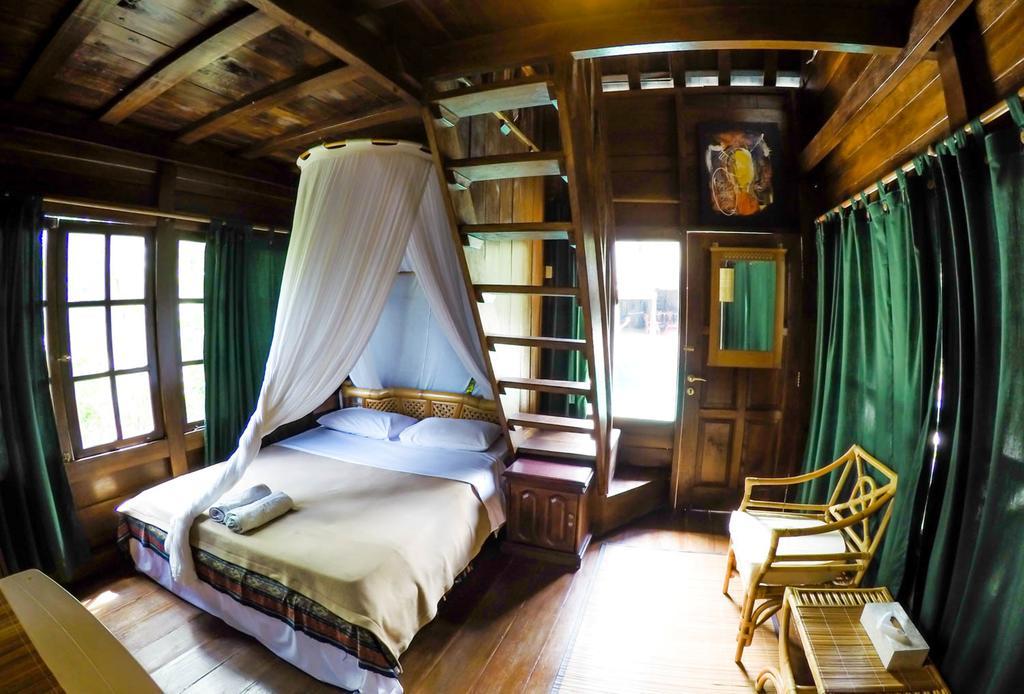 Easy Surf Dacha Hotel Canggu Екстериор снимка