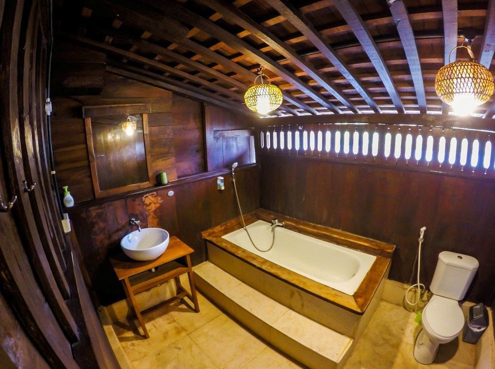 Easy Surf Dacha Hotel Canggu Екстериор снимка